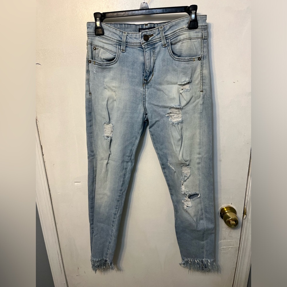 Zara 1975 Denim distressed light wash skinny jeans